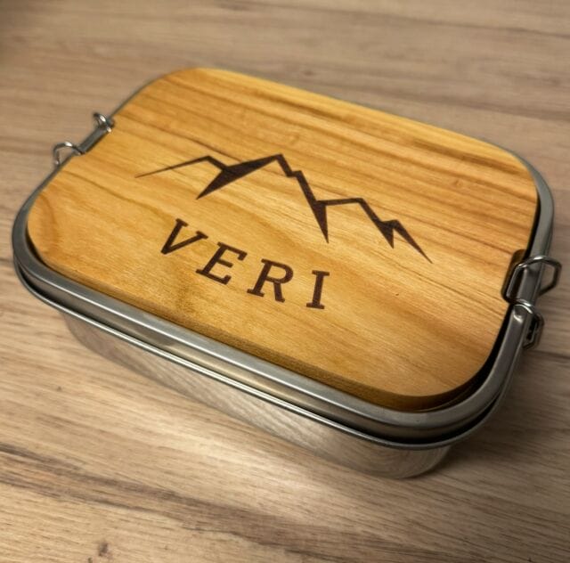 Lunchbox personalisiert als Geschenkidee 
#lunchbox #geschenkidee #personalisiertegeschenke #gravur #vesperbox #brotzeit