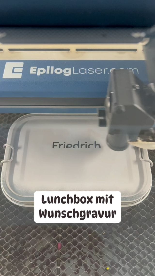 Lunchbox mit deiner Wunschgemäß personalisiert. 
#gravur #geschenkidee #lunchbox