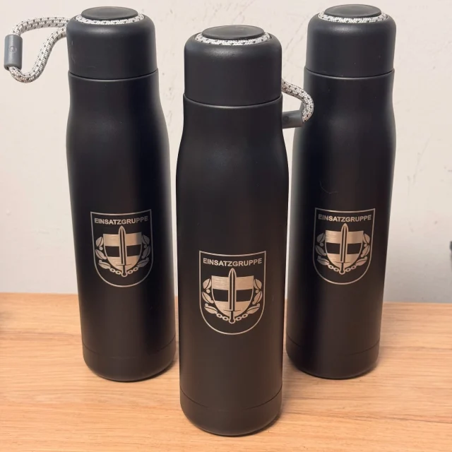 Thermosflasche mit Wunschgravur personalisiert #gravur #trinkflasche #personalisiertegeschenke #werbemittel